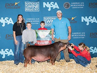 champion duroc gilt
2025 Eastern Regional
